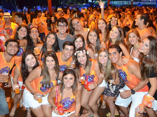 Cerca de 20 mil pessoas passaram pelo Bloco do Urso no último final de semana (Foto: Luciano Lopes)