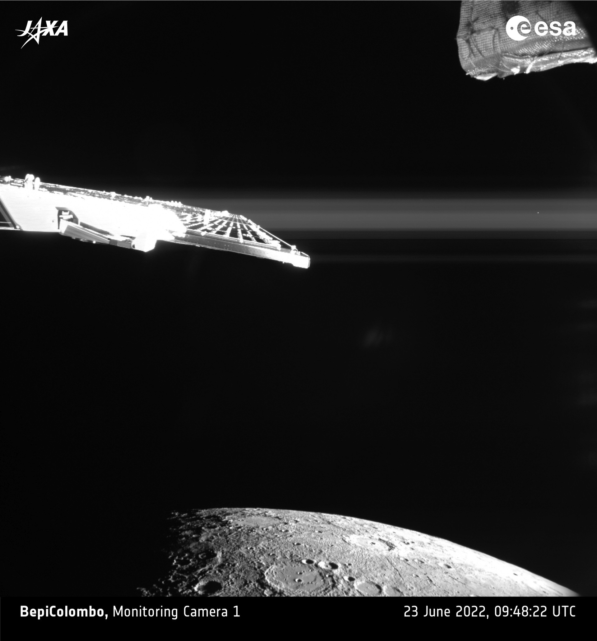 Nascer do sol e sombras em Mercúrio flagrado pela BepiColombo (Foto: ESA/BepiColombo/MTM)