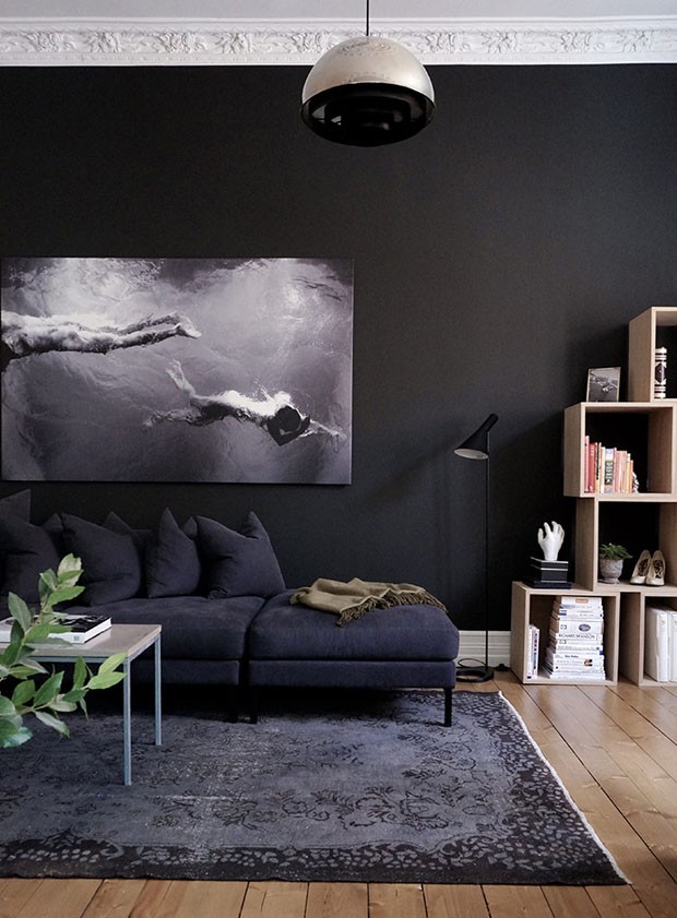 Décor do dia: sala de estar em tons de preto (Foto: reprodução)