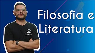 Professor ao lado do texto"Filosofia e Literatura" em fundo azul.