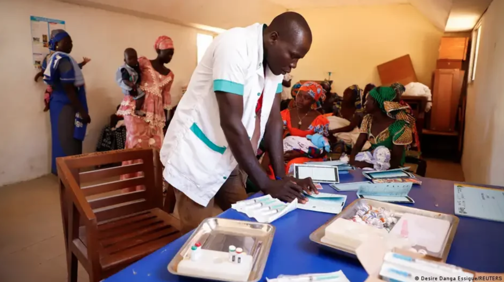 Des milliers de médecins et d'enseignants ont quitté le Cameroun à la recherche de meilleurs salaires / Photo : Desire Danga Essigue/REUTERS