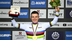 Mondiaux de cyclisme: Remco Evenepoel conserve son titre sur le contre-la-montre