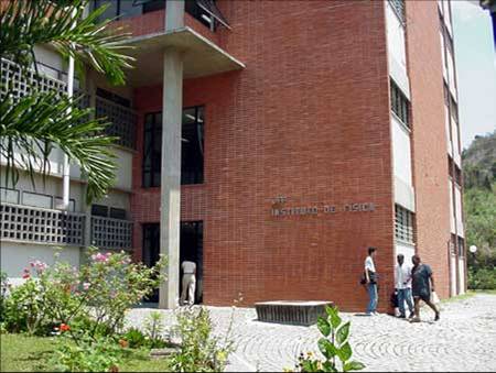 Prédio onde se localiza a Biblioteca do Instituto de Física (BIF)