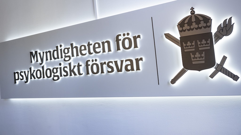 Sign of the Swedish Psychological Defence Agency in Swedish