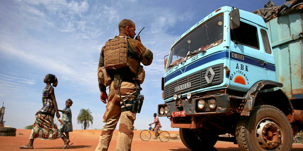 Soldat français au Mali en 2013.  