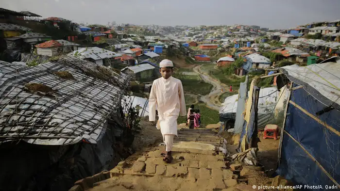 Kutupalong-Flüchtlingslager in Bangladesch (picture-alliance/AP Photo/A. Qadri)