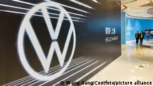 26.04.2021
SHANGHAI, CHINA - APRIL 26, 2021 - A Volkswagen sales shop inside a downtown shopping mall in Shanghai, China, on April 26, 2021. Chinese car companies set up sales outlets in the city center, and six car experience stores opened in one Shanghai mall.