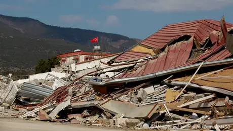 While media organizations constantly report on disasters – such as the recent massive earthquake in Turkey – they are often unprepared for them. 