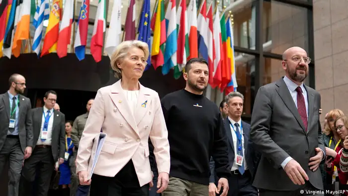 烏克蘭總統澤倫斯基去年2月前往布魯塞爾參加歐盟高峰會（資料照）