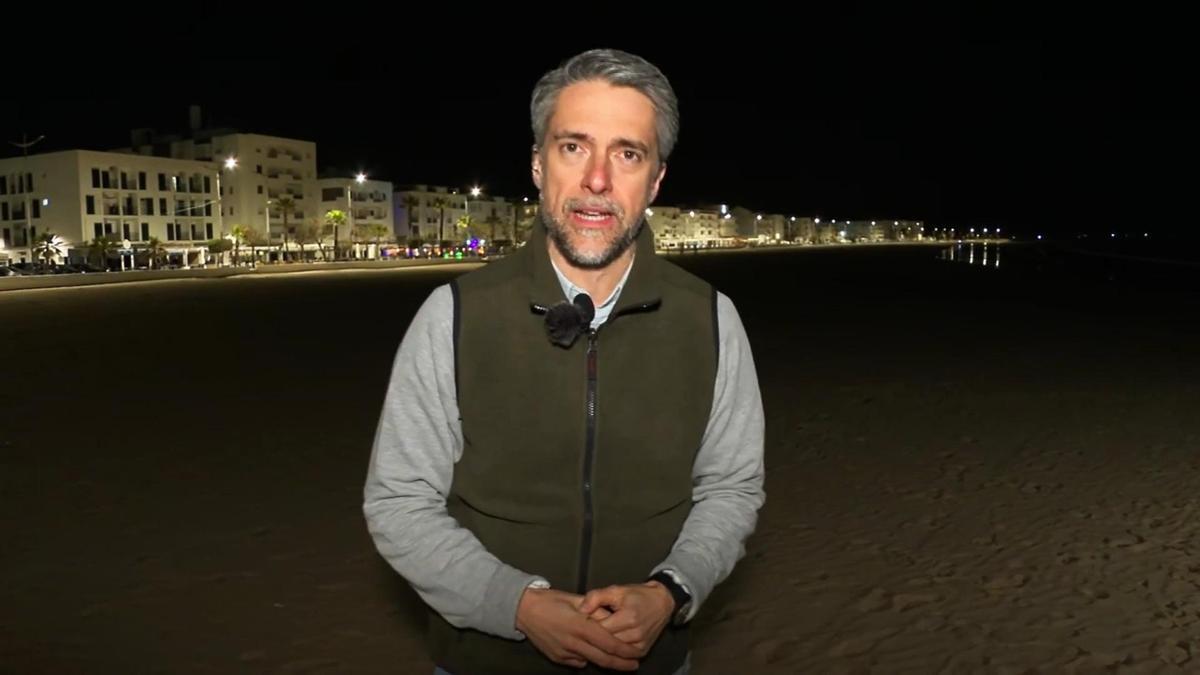 Carlos Franganillo en la edición especial de 'Informativos Telecinco' desde Barbate