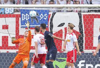 Wie vor 21 Jahren: Regensburg kegelt Bochum aus dem Pokal.