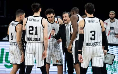 Virtus eroica a Istanbul: Efes battuto 64-67