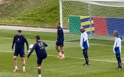 Italia ancora in campo: test a Barella e Frattesi