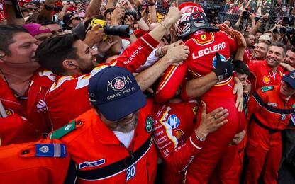 Ferrari, che festa per Leclerc a Monaco! VIDEO