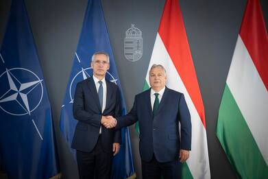 Orban: "Non parteciperemo a guerra, posizione diversa da Nato". LIVE