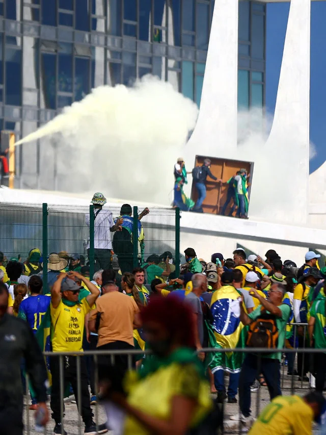 ATOS TERRORISTAS EM BRASÍLIA