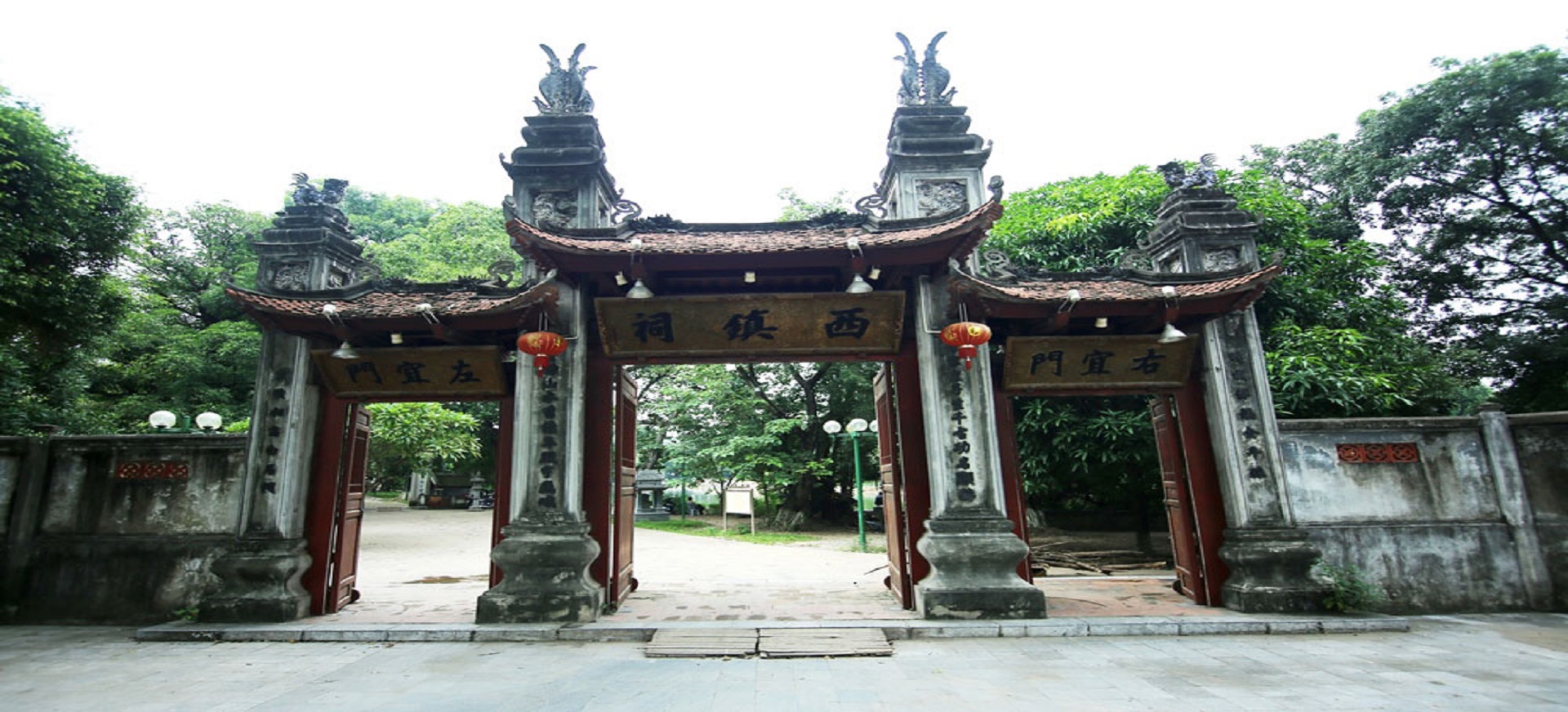 Voi Phuc Temple