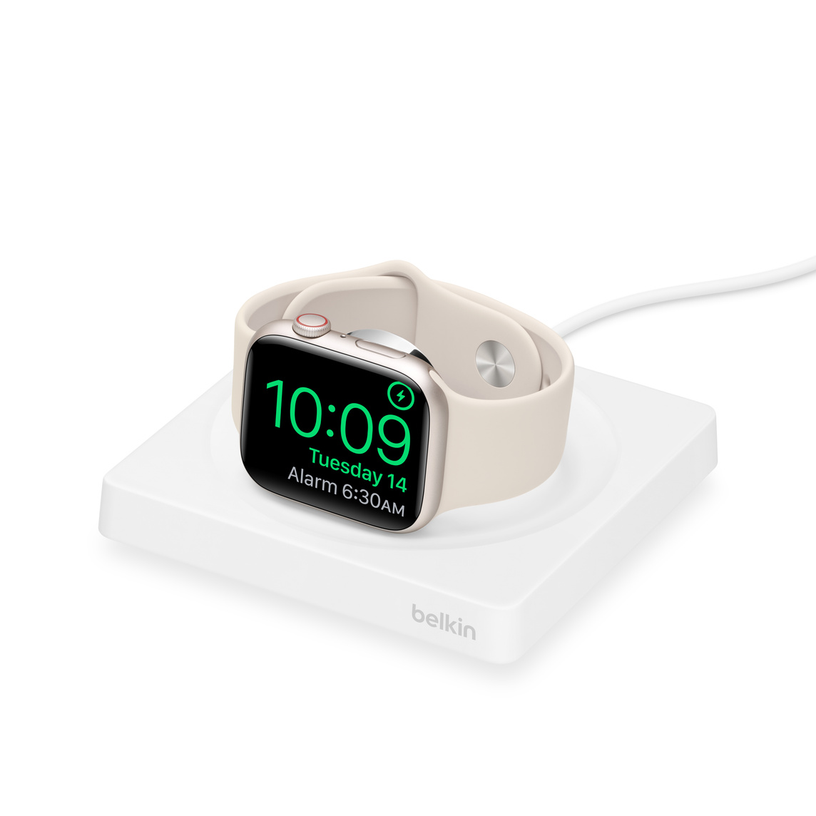 Le chargeur rapide portable Boost Charge Pro de Belkin pour Apple Watch blanc offre un module magnétique de recharge rapide pour Apple Watch Series 8 et Ultra.