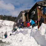 新潟県で活躍する除雪ボランティア「スコップ」の活動とは？（画像提供：新潟県総務管理部地域政策課雪対策室）