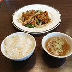 中国菜　橙 - 黒酢酢豚・ご飯・スープ