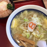 8 Ban Ramen Shinbo Ten - 