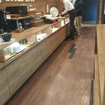 HOTEL ROUTE INN Toyohashi Ekimae - バイキングコーナーはコンパクトにまとめられています。