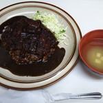 キッチン南海 向ケ丘遊園店 - カツカレーは豆腐の味噌汁が付きます