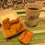 McDonald's Laragaden Kasukabe Ten - 無料ホットコーヒー＆ナゲット5個