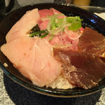 Wakasa Ya Nanba Ten - ・まぐろ尽くし丼