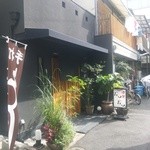 だんだん - これがお店の外観です。