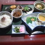 Hinoya - 永源寺定食（湯豆腐付：1800円）