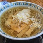 手打ちそば 趣味の店 - ラーメン＆蕎麦セットの後で出てきたラーメン