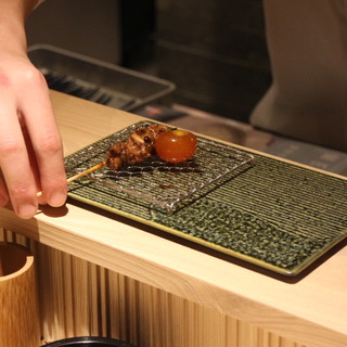 【１～２名様用】カウンター席
      焼きたてを１本づつお客様の目の前に提供いたします。