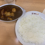 DELHI Ueno Ten - カシミールカレー　¥1,000