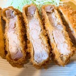 Tonki - 特ロースかつ断面