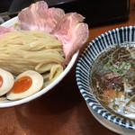 麺食堂 88 - 特製つけそば♪ 1.100円
(大盛り+100円)