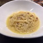 トラットリア ノイ - パスタセット ¥1,050
            サツマイモのアルフレット風味 スパゲッティ