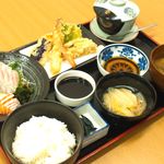 魚安食堂 - 魚安定食1300円