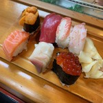 Hinode Zushi - 