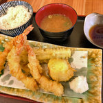 Seafood Izakaya Tempura Banchou Fukushima Ten - 海老天定食