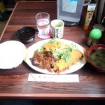 三好弥 - ハンバーグと串カツの定食