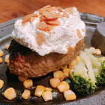 STEAK HOUSE ギューギュー MASA - ガーリッククリームハンバーグランチ¥1,600