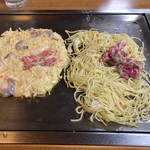 ふくい - お好み焼き(イカ、肉、えび入りスペシャル)、焼きそば(豚肉)