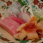 Kyo Dining Tomike - お刺身盛り合わせ