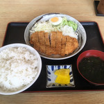 鳴門屋食堂 - 