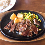 Steak no Don Nakamozu Ten - 牛ロース切り落としランチ