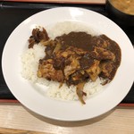 Matsuya Kawaguchi Sakae Machi Ten - ゴロゴロ煮込みチキンカレー。ぶっかけて食べました。チキンの量が多くて満足！