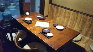 Dining Table 10"1 - ３～５名様用の、開放感のある半個室