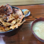 坂口食堂 - 豚丼  800円(税込)