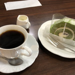 Danshaku - 抹茶のロールケーキとブレンドコーヒーで850円